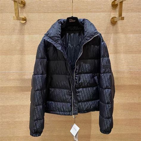 dior down jacket black.